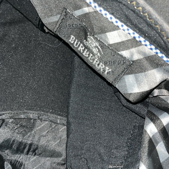 Burberry Dress Pants Size 40”W x 30” Inseam. Brown in colour. VGUC. - Picture 7 of 11